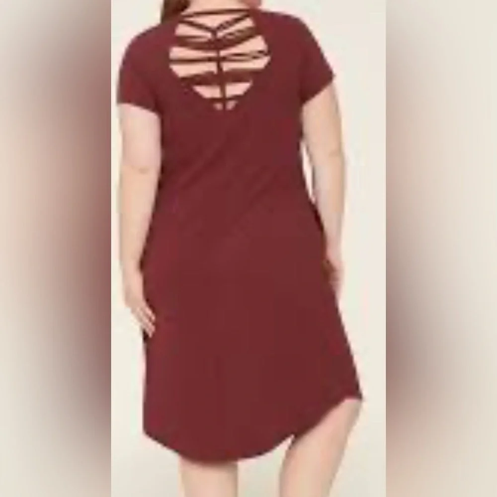 LIVI for LANE BRYANT size 26/28,  Burgundy V-Neck Dress. NWT!